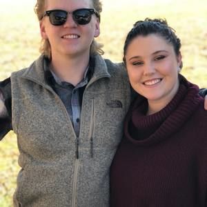 Meet your Posher, Caitlyn